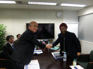 当社上田社長とLST Gurjot Singh社長 当社上田社長とLST Gurjot Singh社長